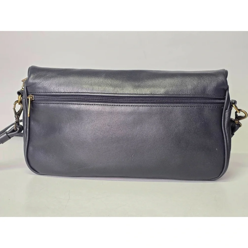 Stone Mountain Women's Purse Handbag Bag Navy Leather Pockets‎ Zip Close